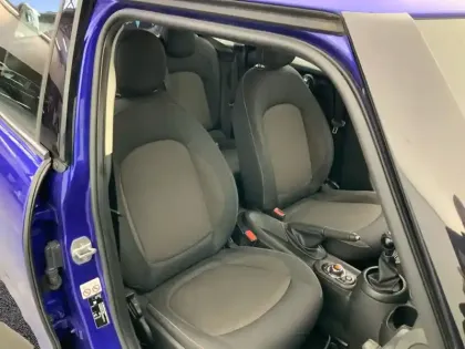 Photo 8 Mini Mini Hatch 5 Portes One 102 ch