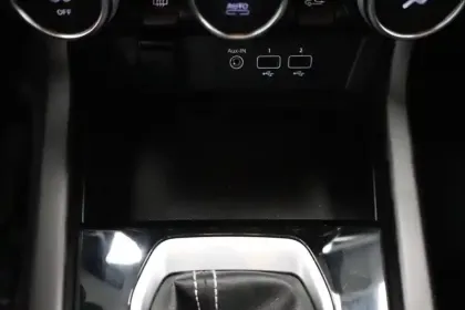 Photo 20 Renault Arkana  mild hybrid 140 EDC FAP - 22