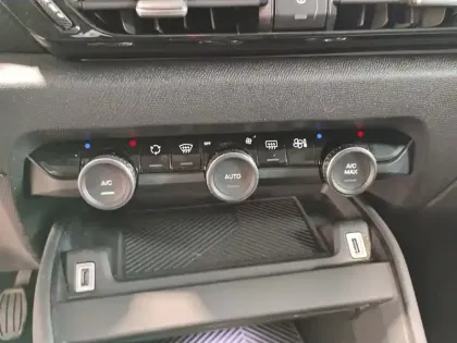Photo 19 Citroën C4  PureTech 130 S&S BVM6