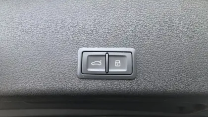 Photo 7 Audi E-tron  55 quattro 408 ch