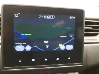 Photo 35 Renault Captur  E-Tech full hybrid 145