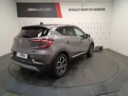 Photo 4 Renault Captur  E-Tech full hybrid 145