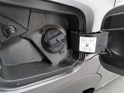 Photo 19 Renault Captur  E-Tech full hybrid 145