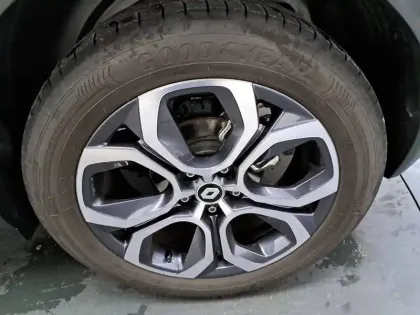 Photo 17 Renault Captur  E-Tech full hybrid 145