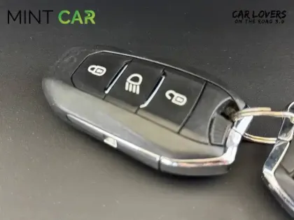 Photo 29 Peugeot 3008  BlueHDi 130ch S&S EAT8