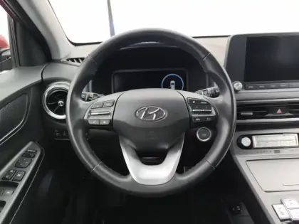 Photo 10 Hyundai Kona  Electrique 39 kWh - 136 ch