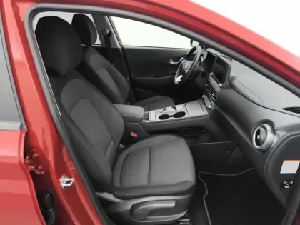 Photo 8 Hyundai Kona  Electrique 39 kWh - 136 ch