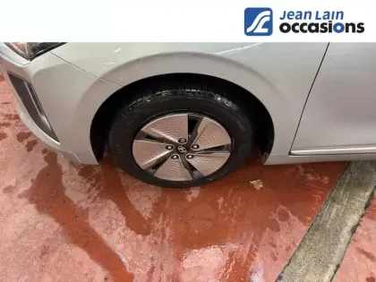 Photo 8 Hyundai Ioniq  Hybrid 141 ch