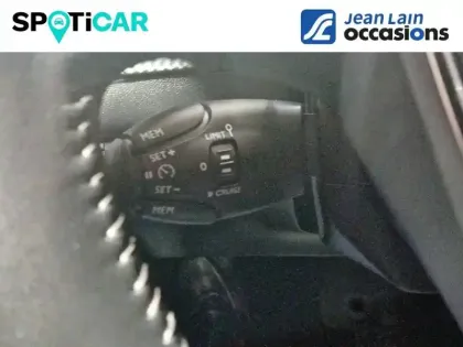 Photo 61 Peugeot 2008  Moteur électrique 136 ch