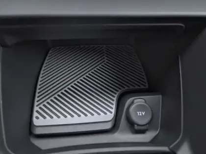 Photo 19 Citroën C4  Hybride 145 e-DCS6