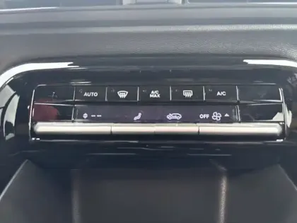 Photo 9 Citroën C3 Aircross e- 113 autonomie confort