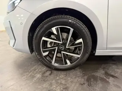 Photo 61 Opel Corsa  1.2 Turbo 130 ch BVA8