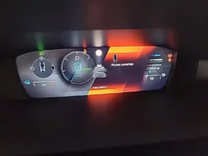 Photo 9 Peugeot 408  PHEV 180 e-EAT8