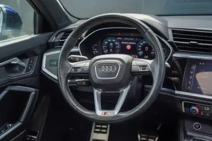 Photo 19 Audi Q3  Sportback 45 TFSIe 245 ch S tronic 6