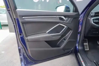 Photo 14 Audi Q3  Sportback 45 TFSIe 245 ch S tronic 6