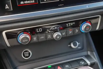 Photo 25 Audi Q3  Sportback 45 TFSIe 245 ch S tronic 6