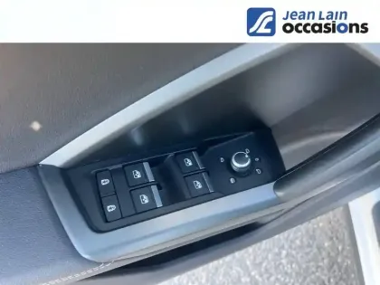 Photo 19 Audi Q3  45 TFSIe 245 ch S tronic 6