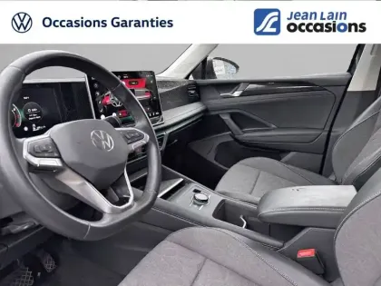 Photo 32 Volkswagen Tiguan  1.5 eTSI 130ch DSG7