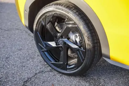 Photo 8 Volkswagen T-roc  1.5 eTSI EVO2 Hybrid 150 ch DSG7