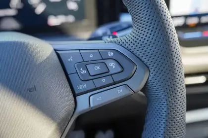 Photo 22 Volkswagen T-roc  1.5 eTSI EVO2 Hybrid 150 ch DSG7