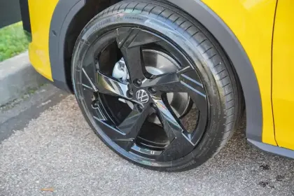 Photo 12 Volkswagen T-roc  1.5 eTSI EVO2 Hybrid 150 ch DSG7