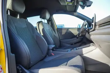 Photo 10 Volkswagen T-roc  1.5 eTSI EVO2 Hybrid 150 ch DSG7