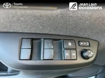 Photo 18 Toyota Yaris  Cross Hybride 116h 2WD