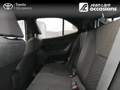 Photo 16 Toyota Yaris  Cross Hybride 116h AWD-i