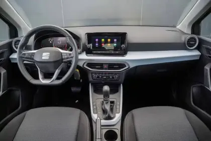 Photo 19 Seat Arona  1.0 TSI 115 ch Start/Stop DSG7