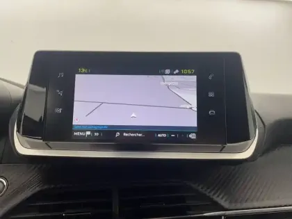 Photo 19 Peugeot 208  Electrique 50 kWh 136ch