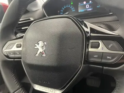 Photo 28 Peugeot 208  Electrique 50 kWh 136ch