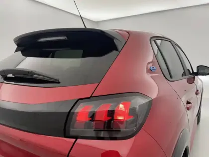 Photo 30 Peugeot 208  Electrique 50 kWh 136ch