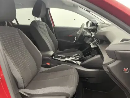 Photo 25 Peugeot 208  Electrique 50 kWh 136ch