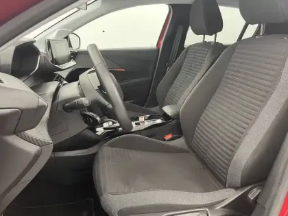 Photo 13 Peugeot 208  Electrique 50 kWh 136ch