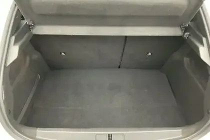 Photo 104 Peugeot 208  PureTech 75 S&S BVM5