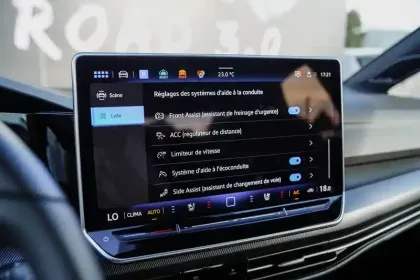 Photo 30 Volkswagen Golf  2.0 TSI EVO4 265 DSG7