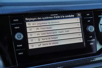 Photo 27 Volkswagen Taigo  1.0 TSI 116 DSG7