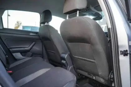 Photo 11 Volkswagen Taigo  1.0 TSI 116 DSG7