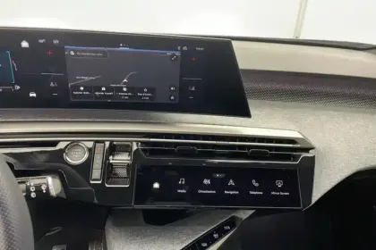 Photo 9 Peugeot 5008  Hybrid 145 e-DCS6