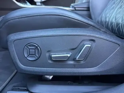 Photo 49 Audi A6 S6 Avant 56 TDI 349 ch Quattro Tiptronic 8