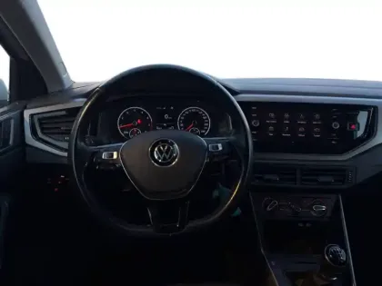 Photo 11 Volkswagen Polo  1.0 80 S&S BVM5