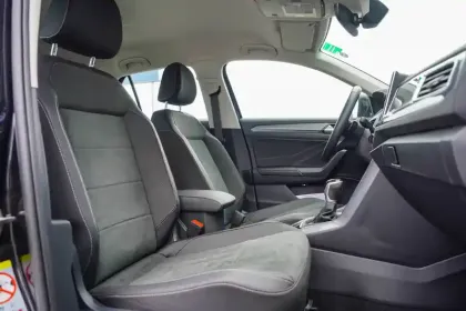 Photo 10 Volkswagen T-roc  1.5 TSI EVO2 150 Start/Stop DSG7