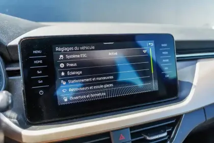 Photo 23 Skoda Kamiq  1.0 TSI Evo 110 ch BVM6