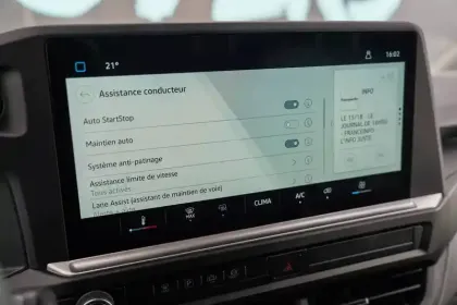 Photo 24 Volkswagen Transporter  VAN L1H1 2.0 TDI 150 BVA8