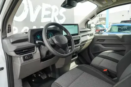 Photo 16 Volkswagen Transporter  VAN L1H1 2.0 TDI 150 BVA8