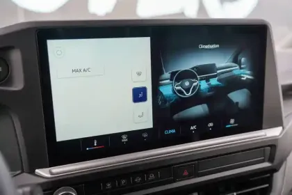 Photo 25 Volkswagen Transporter  VAN L1H1 2.0 TDI 150 BVA8