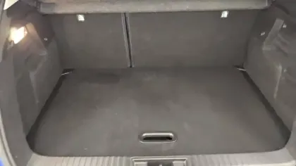 Photo 15 Renault Captur  E-Tech hybride 145