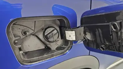 Photo 16 Renault Captur  E-Tech hybride 145