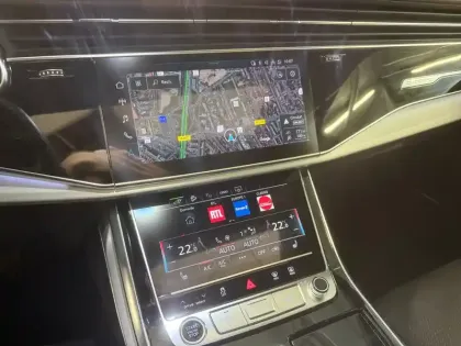 Photo 65 Audi Q7  60 TFSI e 462 Tiptronic 8 Quattro