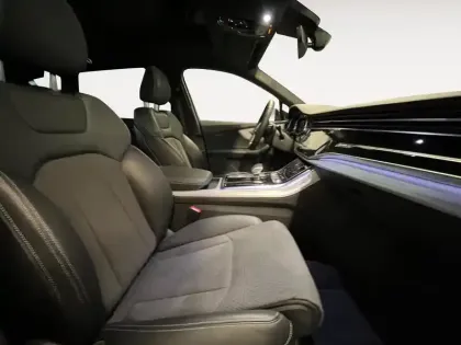 Photo 80 Audi Q7  60 TFSI e 462 Tiptronic 8 Quattro